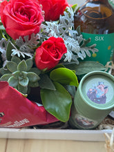 Load image into Gallery viewer, Flower Box