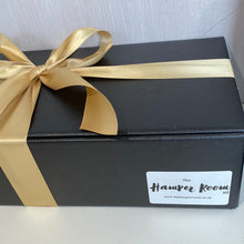 Load image into Gallery viewer, Masculine Classic