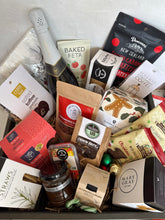 Load image into Gallery viewer, Christmas Table