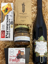 Load image into Gallery viewer, Red wine gift box