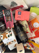 Load image into Gallery viewer, Christmas Table