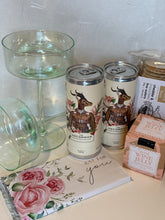 Load image into Gallery viewer, Rosé Cheer