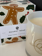 Load image into Gallery viewer, Christmas Table