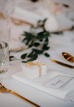 Load image into Gallery viewer, Wedding Table Favours - Box